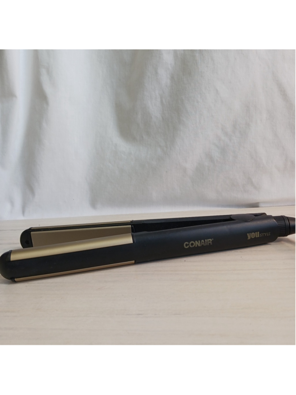 Conair Infiniti Pro Tourmaline Flat Iron 2 Inch